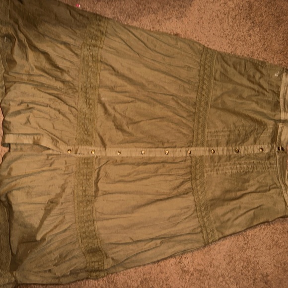 Plus size - Picture 1 of 1